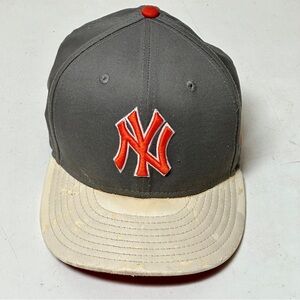 MLB New York Yankees Gray Cream Baseball Cap Hat Snapback